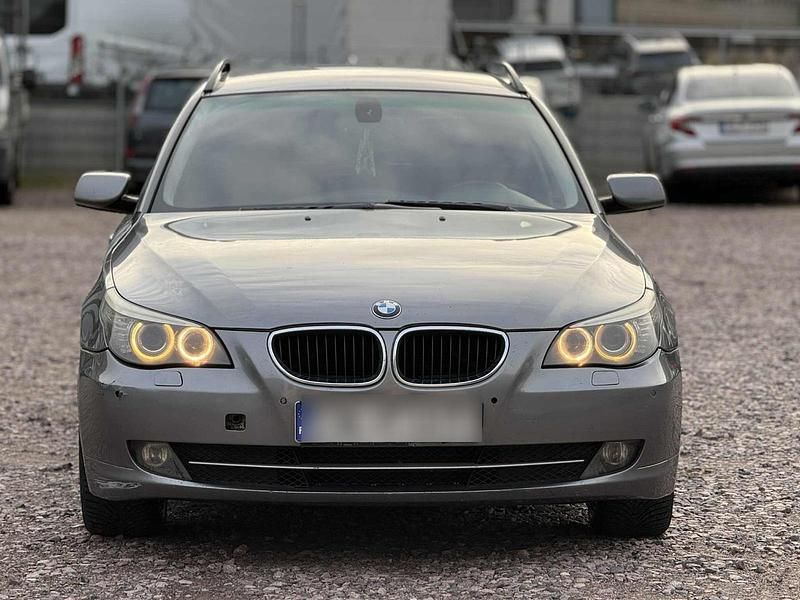 Grau Gebraucht 2007 BMW 525 Kombi | 3.300 € (Guter Preis) - Bild 1/4