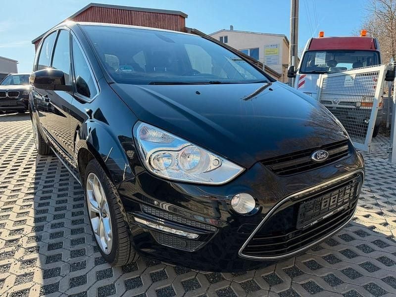 Gebraucht Ford S-MAX S 140 PS (102 kW) 2011 Schwarz Van / Kleinbus