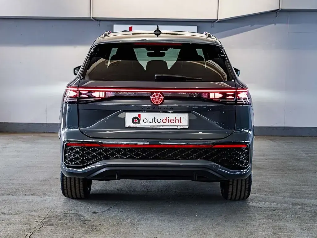 Gebraucht VW Tayron R-line 193 PS (141 kW) 2025 Grau SUV