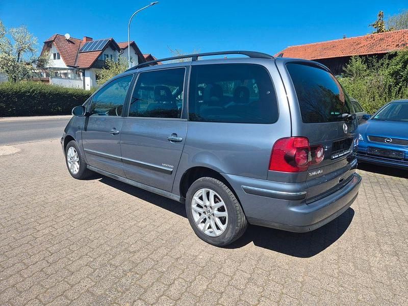 Gebraucht VW Sharan United 116 PS (85 kW) 2009 Grau Van / Kleinbus