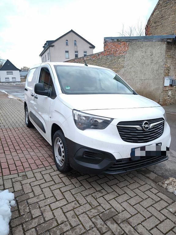 Gebraucht Opel Combo Edition 76 PS (55 kW) 2020 Schwarz Van / Kleinbus