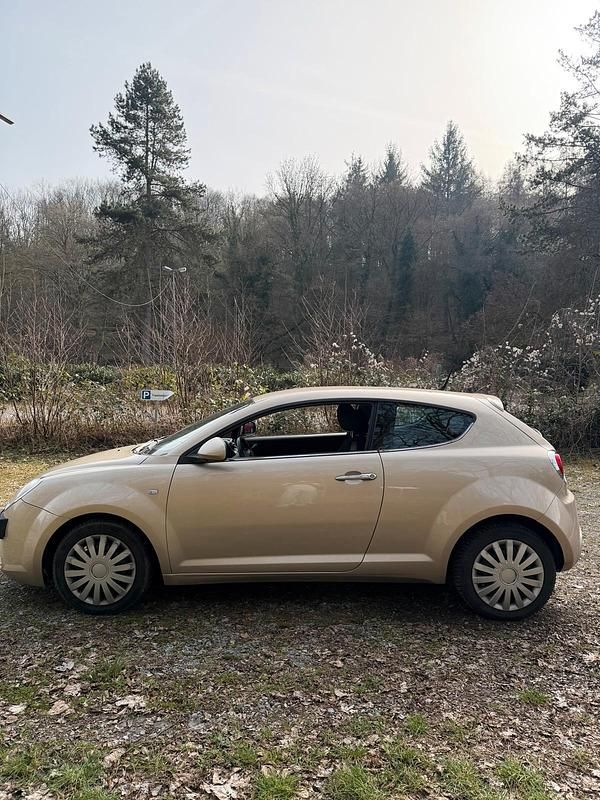 Gebraucht Alfa Romeo MiTo 95 PS (69 kW) 2009 Andere farben Kleinwagen