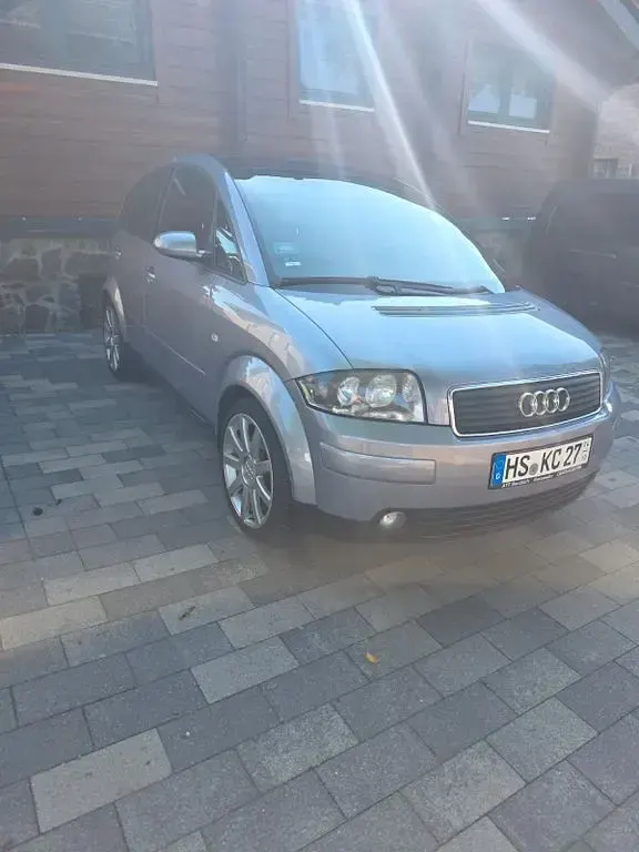 Gebraucht Audi A2 S-Line 110 PS (80 kW) 2004 Grau Kleinwagen