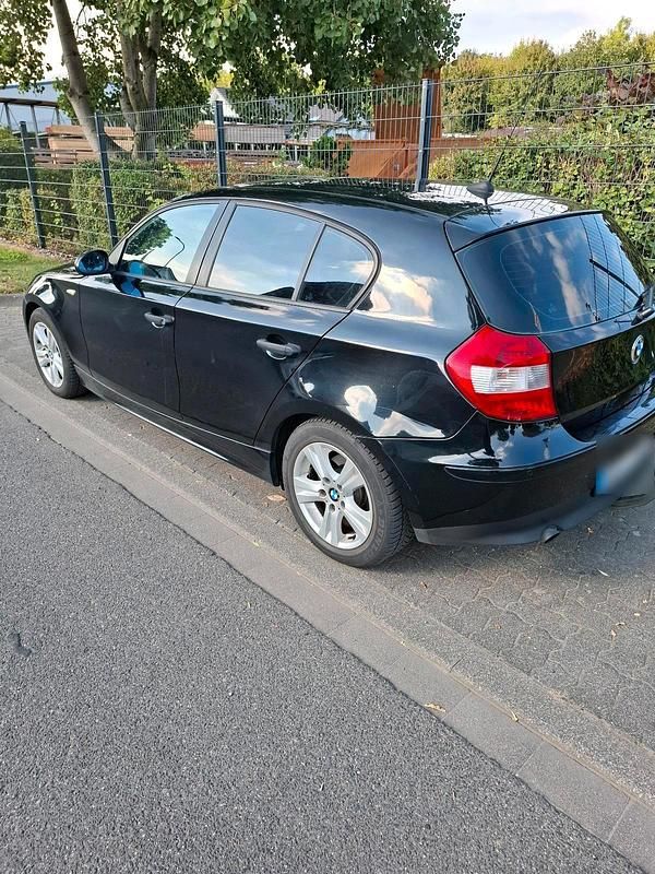 Gebraucht BMW 118 2006 Schwarz Kleinwagen