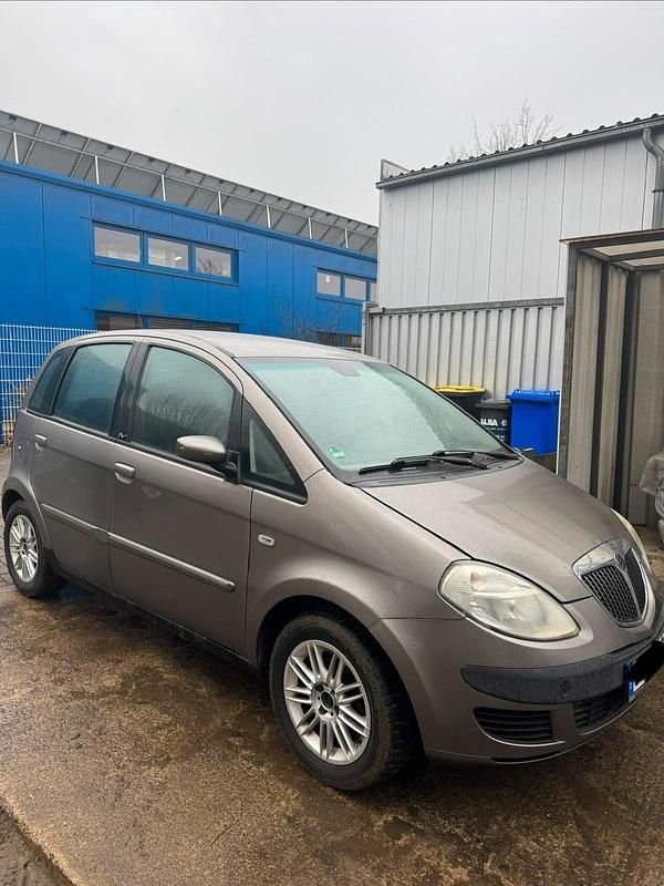 Gebraucht Lancia Musa 95 PS (69 kW) 2004 Van / Kleinbus