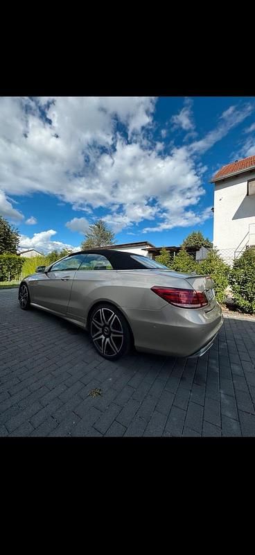 Gebraucht Mercedes E500 408 PS (300 kW) 2015 Gold Cabrio