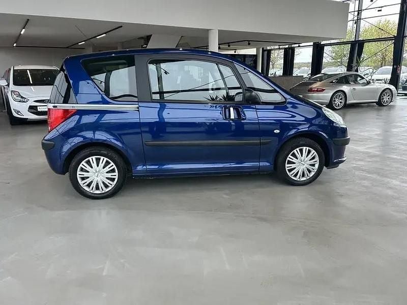 Używany Peugeot 1007 Premium 73 KM (53 kW) 2007 Minivan