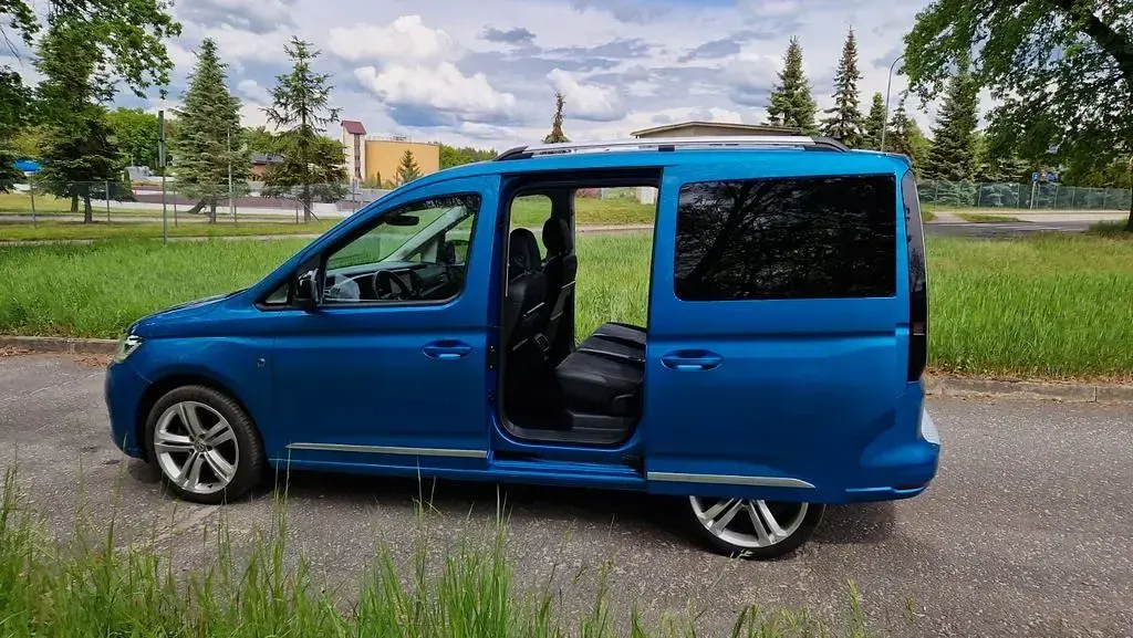 Gebraucht VW Caddy Highline 114 PS (83 kW) 2021 Blau Van / Kleinbus