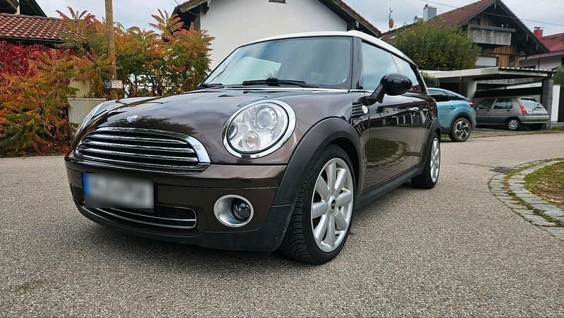 Braun Gebraucht 2007 Mini Cooper Clubman Kombi | 3.990 € (Fairer Preis) - Bild 1/4