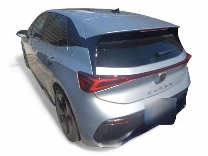 Gebraucht Cupra Born 150 kW (204 PS) 2022 Geysirsilber Kleinwagen