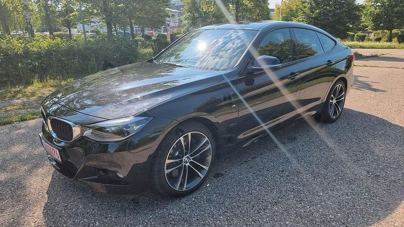 Schwarz Gebraucht 2018 BMW 340 Gran Turismo Performance Limousine | 30.980 € - Bild 1/4