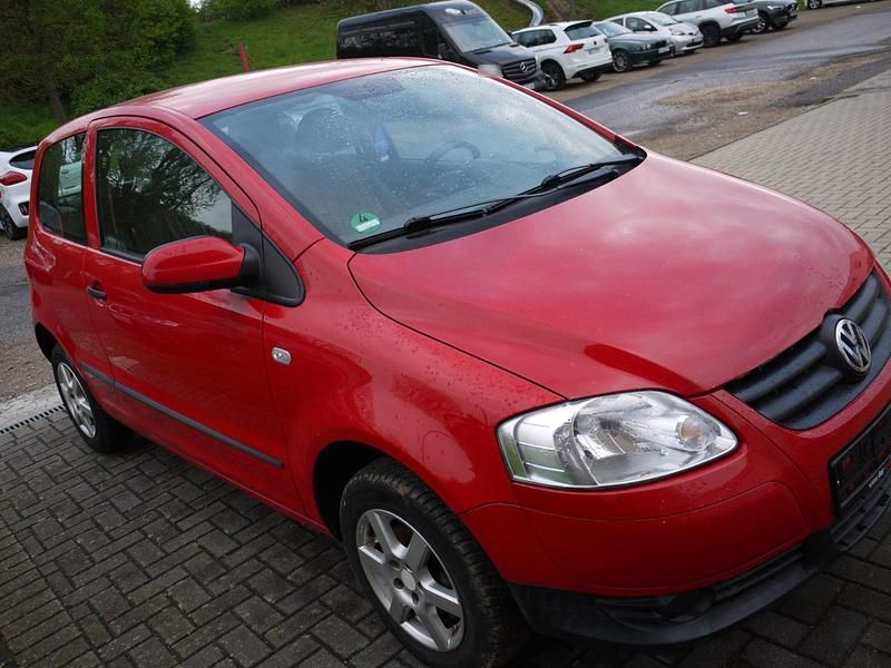 Usata VW Fox 54 CV (39 kW) 2006 Rosso Utilitaria
