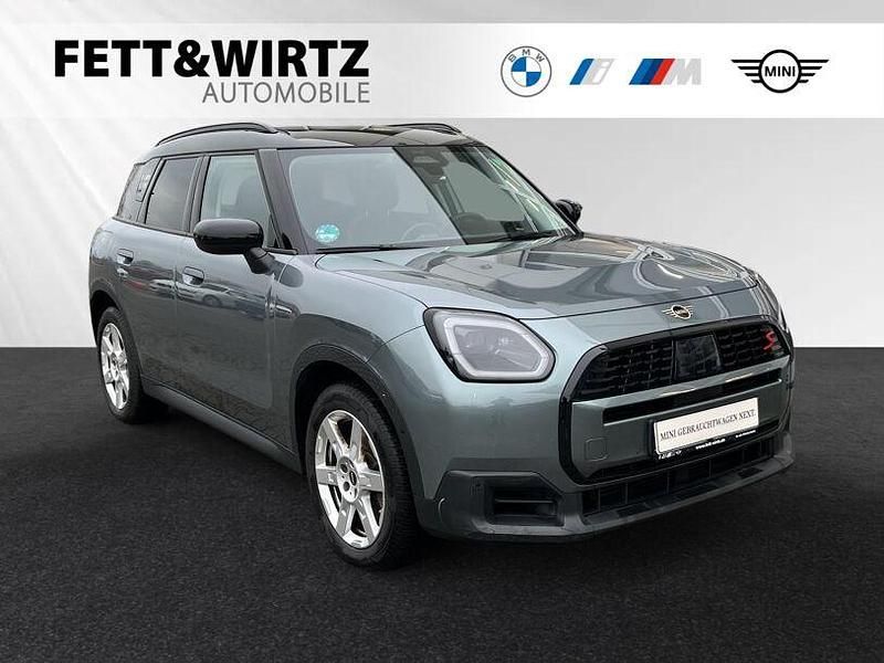 Grün Gebraucht 2024 Mini Cooper Countryman SUV | 31.490 € (Superpreis) - Bild 1/3