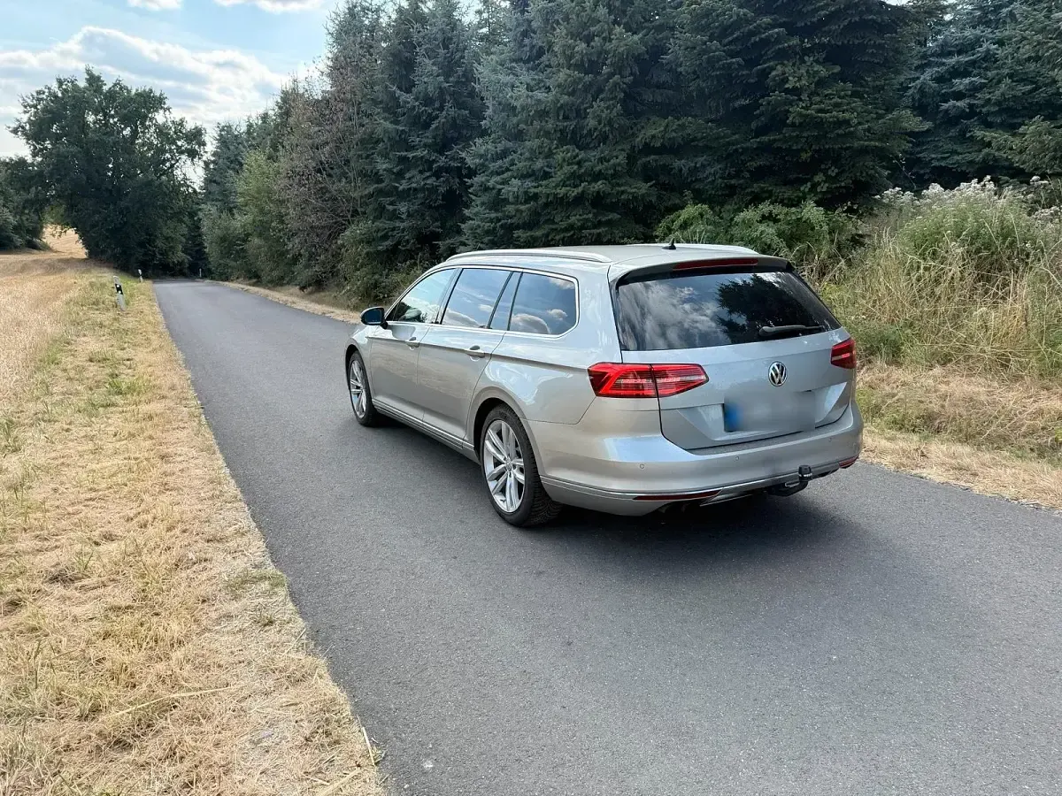 Gebraucht VW Passat Highline 190 PS (139 kW) 2015 Silber Kombi