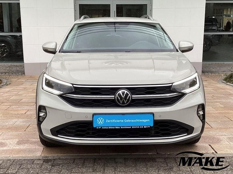 Gebraucht VW Taigo Style 116 PS (85 kW) 2025 Ascotgrau SUV