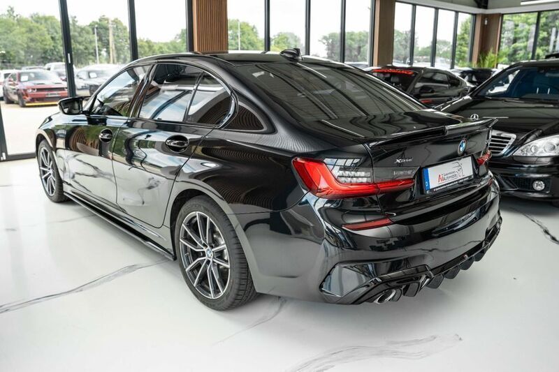 Gebraucht BMW 330 M Sport 258 PS (189 kW) 2020 Schwarz Limousine