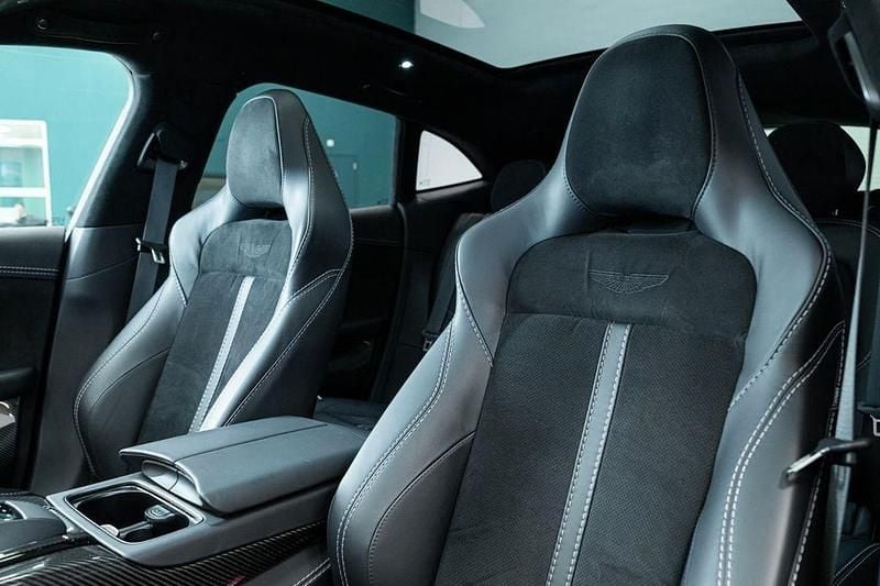 Gebraucht Aston Martin DBX 707 707 PS (519 kW) 2024 Schwarz SUV