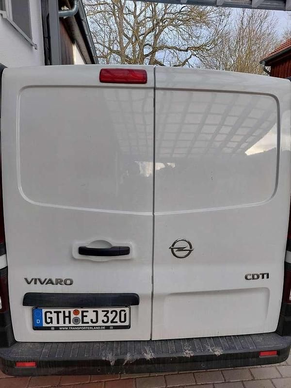 Gebraucht Opel Vivaro 120 PS (88 kW) 2017 Van / Kleinbus