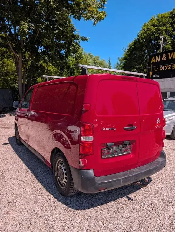 Gebraucht Citroën Jumpy 95 PS (69 kW) 2019 Rot Van / Kleinbus