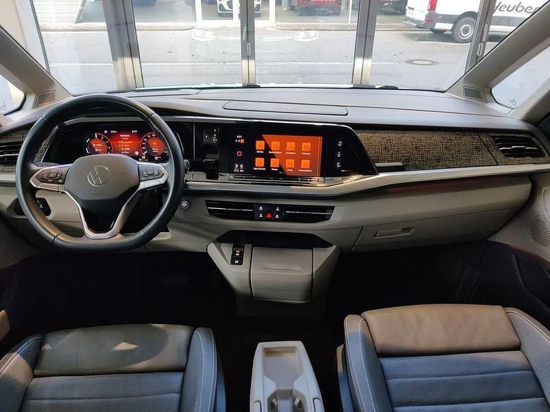 Gebraucht VW Multivan Energetic 150 PS (110 kW) 2022 Grau Van