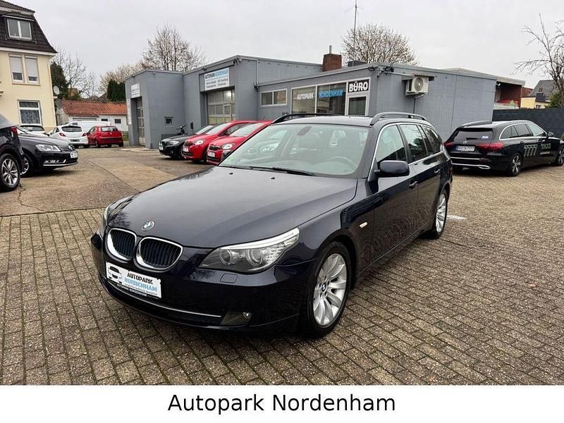 Gebraucht BMW 520 Advantage 177 PS (130 kW) 2008 Blau Kombi
