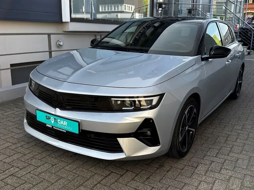 Gebraucht Opel Astra 181 PS (133 kW) 2024 Silber Limousine