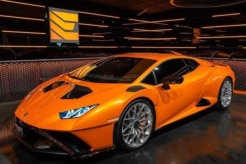 Gebraucht Lamborghini Huracán 640 PS (470 kW) 2022 Orange