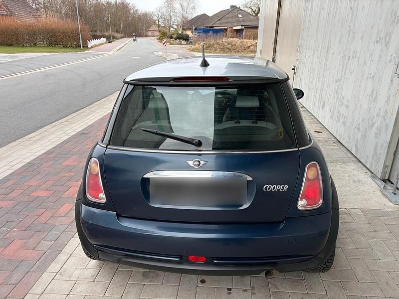 Usata Mini Cooper 116 CV (85 kW) 2005 Blu Utilitaria