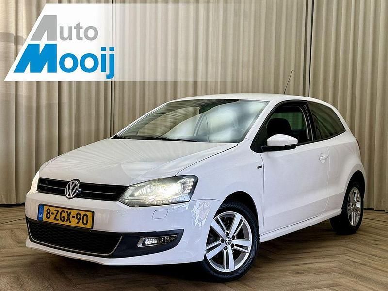 Gebraucht VW Polo 69 PS (50 kW) 2013 Weiß Kleinwagen