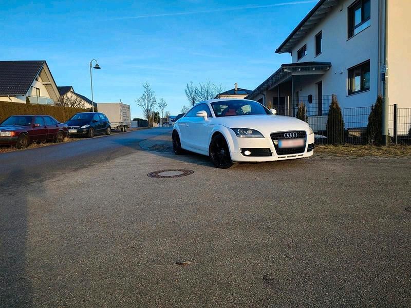 Second-hand Audi TT 250 CP (183 kW) 2008 Alb Coupe