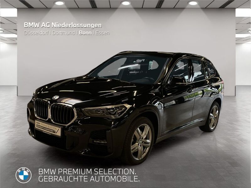 Schwarz Gebraucht 2021 BMW X1 Performance SUV | 27.799 € (Etwas zu teuer) - Bild 1/4