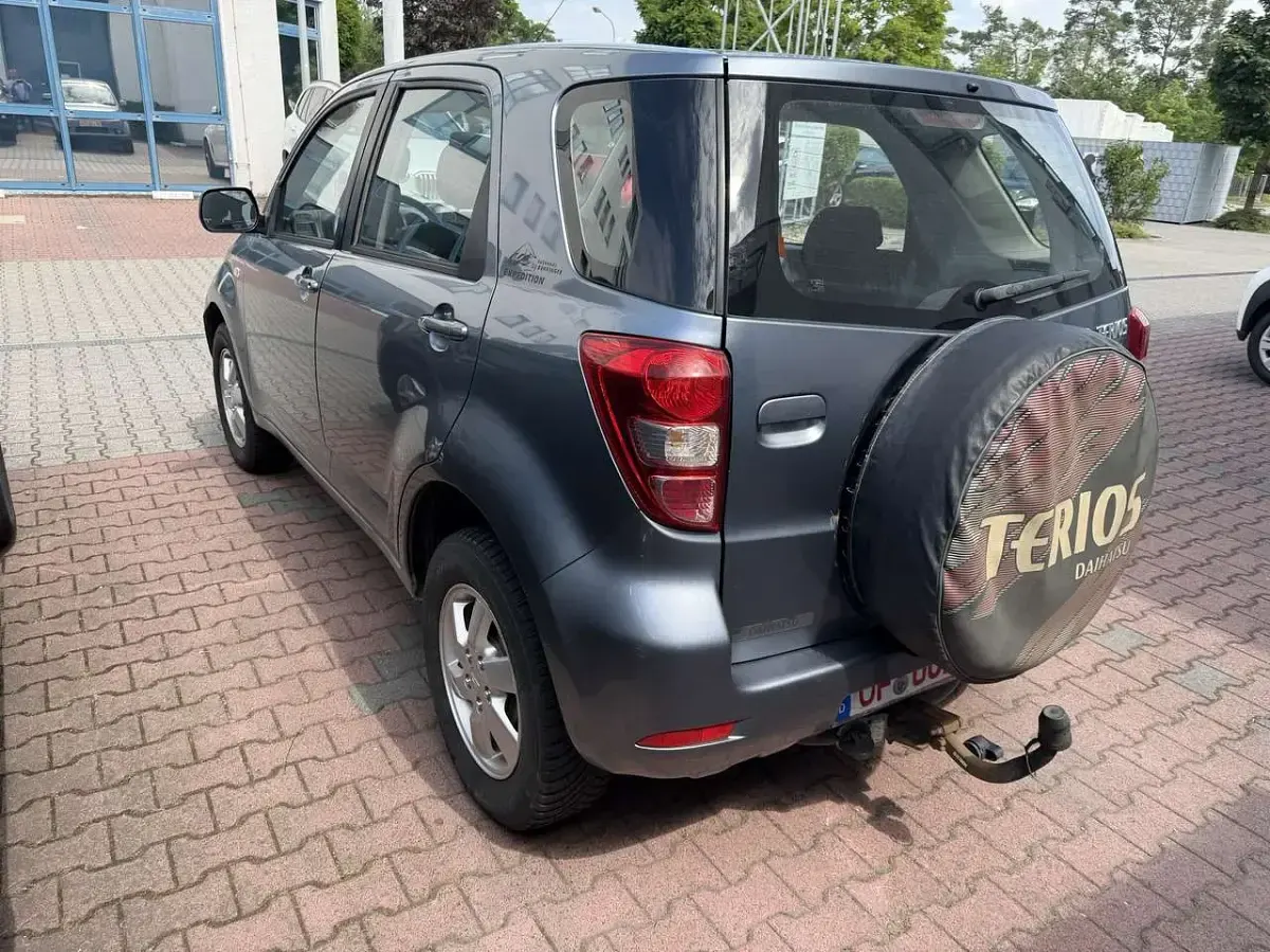 Gebraucht Daihatsu Terios 105 PS (77 kW) 2010 Grau SUV