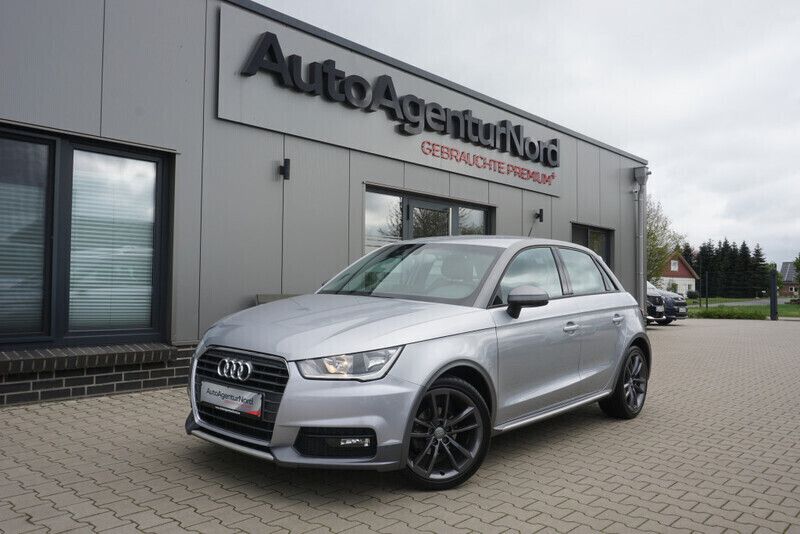 Silber Gebraucht 2017 Audi A1 Sportback Sport Kleinwagen | 13.350 € (Fairer Preis) - Bild 1/4