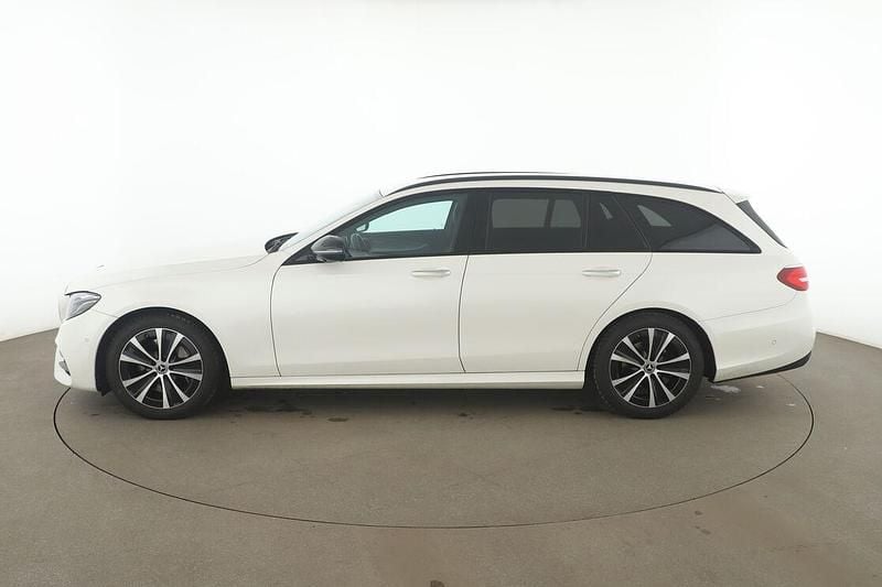 Gebraucht Mercedes E220 AMG line 194 PS (142 kW) 2020 Weiß Kombi