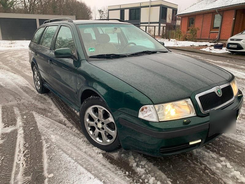 Gebraucht Skoda Octavia 110 PS (80 kW) 2002 Grün Kombi