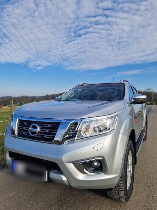 Silber Gebraucht 2017 Nissan Navara Abholung | 19.500 € (Fairer Preis) - Bild 1/4