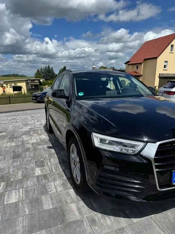 Gebraucht Audi Q3 S-Line 150 PS (110 kW) 2015 Schwarz SUV