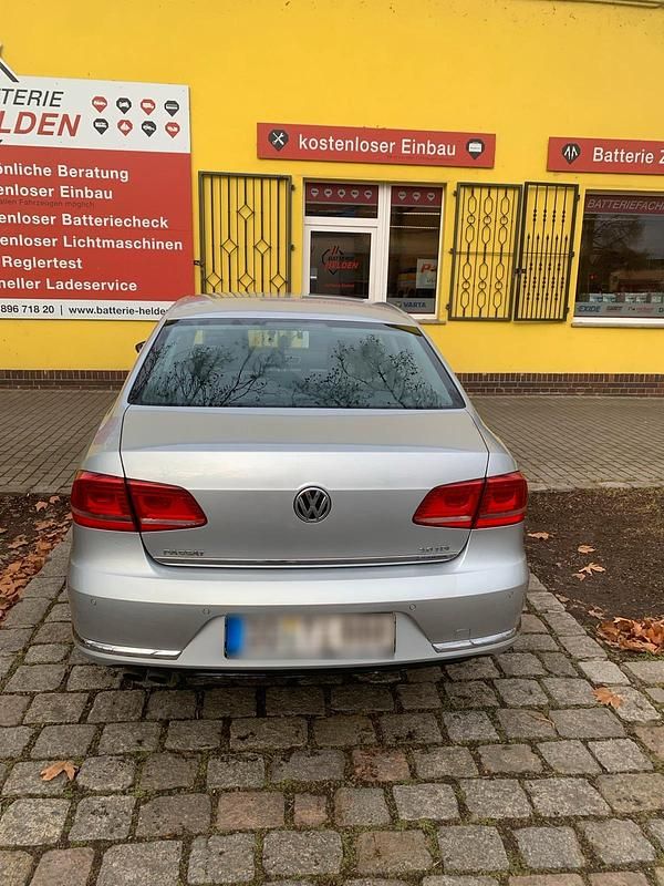 Gebraucht VW Passat 170 PS (125 kW) 2014 Silber Limousine