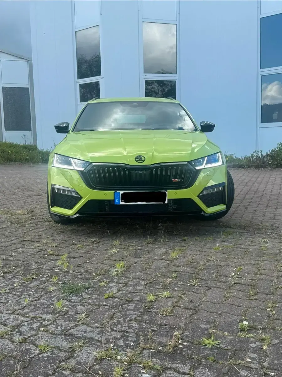 Gebraucht Skoda Octavia RS 245 PS (180 kW) 2024 Grün Kombi