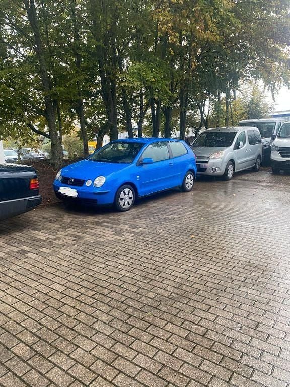 Blau Gebraucht 2005 VW Polo Basis Limousine | 1.200 € (Superpreis) - Bild 1/4