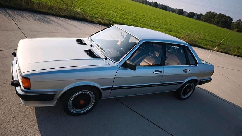 Gebraucht Audi 80 Ambiente 115 PS (84 kW) 1982 Silber Limousine