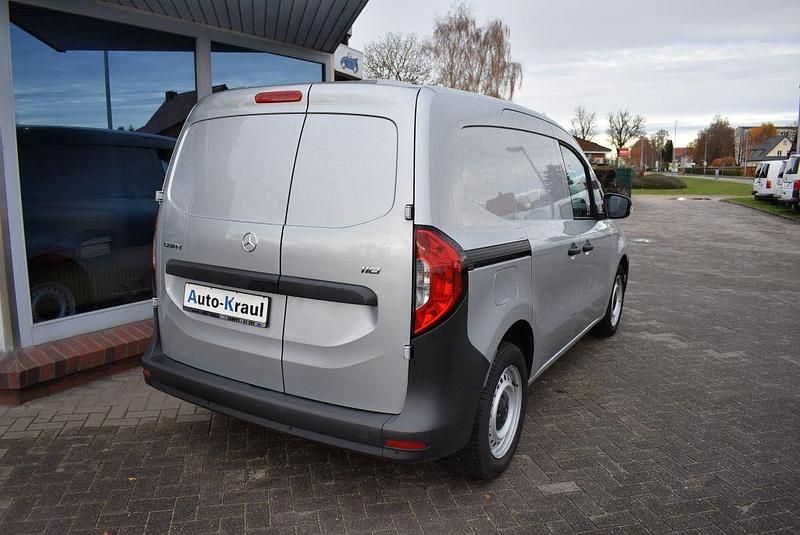 Gebraucht Mercedes Citan 110 102 PS (75 kW) 2022 Silber Van / Kleinbus