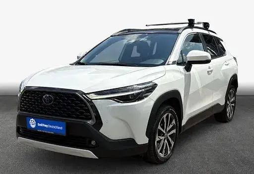 Gebraucht Toyota Corolla Cross Team 197 PS (144 kW) 2022 Schneeweiß SUV