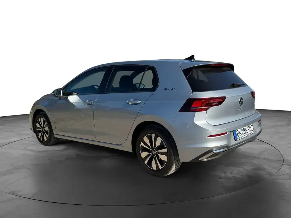 Gebraucht VW Golf VIII Goal 150 PS (110 kW) 2025 Silber Limousine