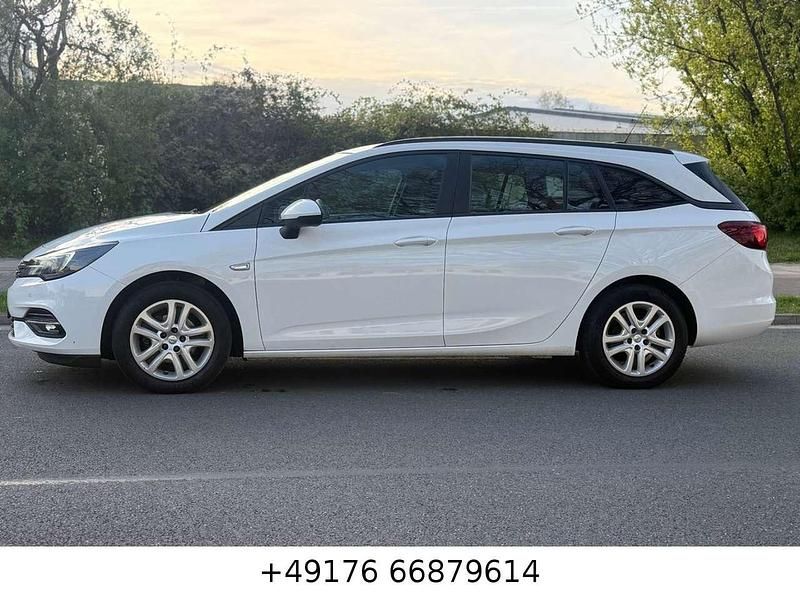 Gebraucht Opel Astra Edition 105 PS (77 kW) 2021 Weiß Kombi