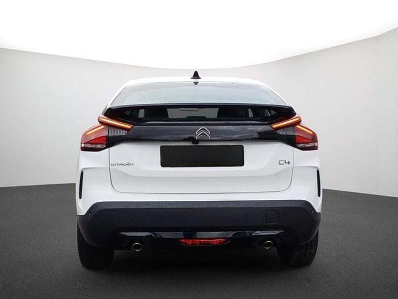 Gebraucht Citroën C4 Feel 131 PS (96 kW) 2023 Weiß Limousine