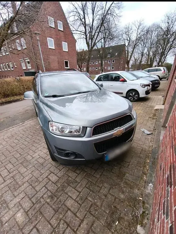 Używany Chevrolet Captiva LS 167 KM (122 kW) 2011 Szary SUV
