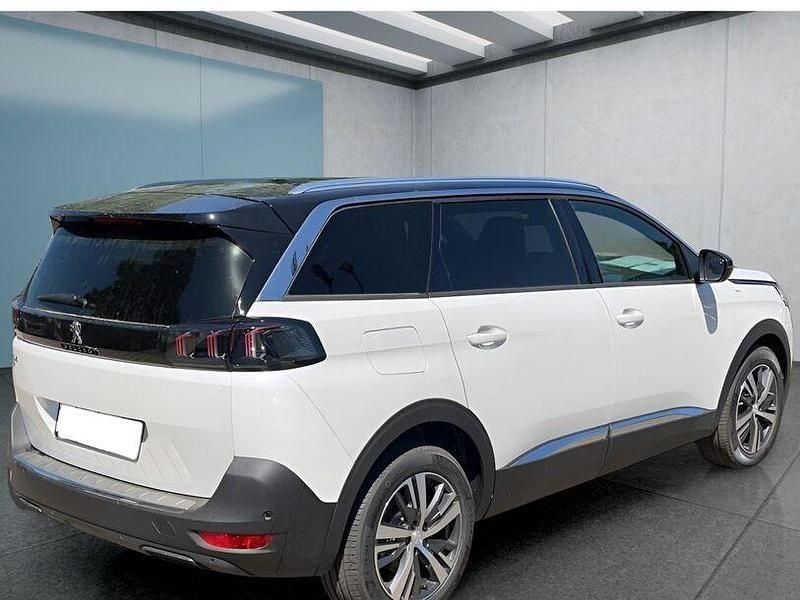 Gebraucht Peugeot 5008 136 PS (100 kW) 2024 Weiss SUV