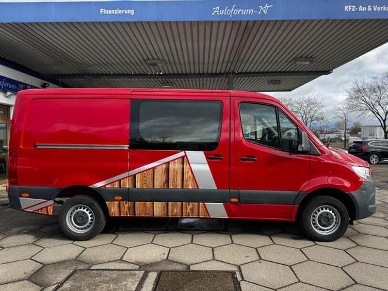 Gebraucht Mercedes Sprinter 163 PS (119 kW) 2019 Rot Van