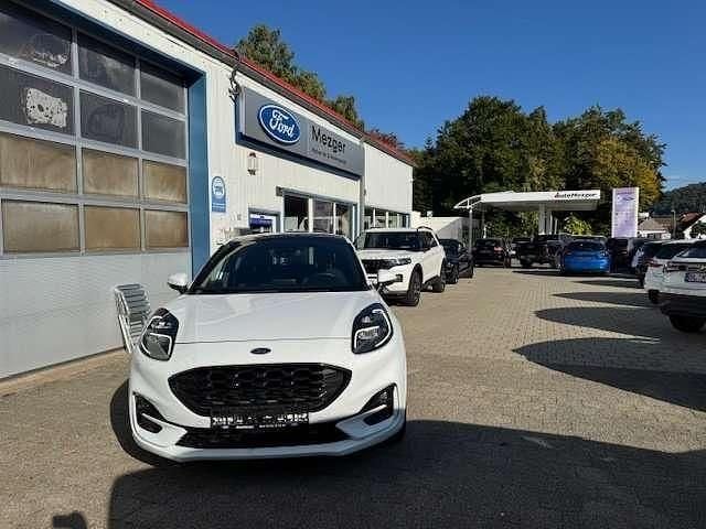 Frozen white Gebraucht 2021 Ford Puma Gen-E ST-Line X SUV | 19.950 € (Fairer Preis) - Bild 1/4